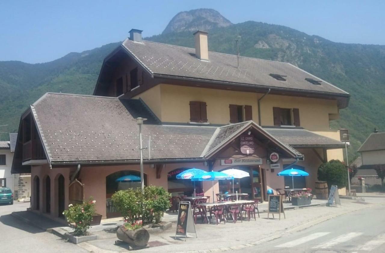 Le Grand Chatelard Hotel Bar Restaurant Sainte-Marie-de-Cuines Exterior photo
